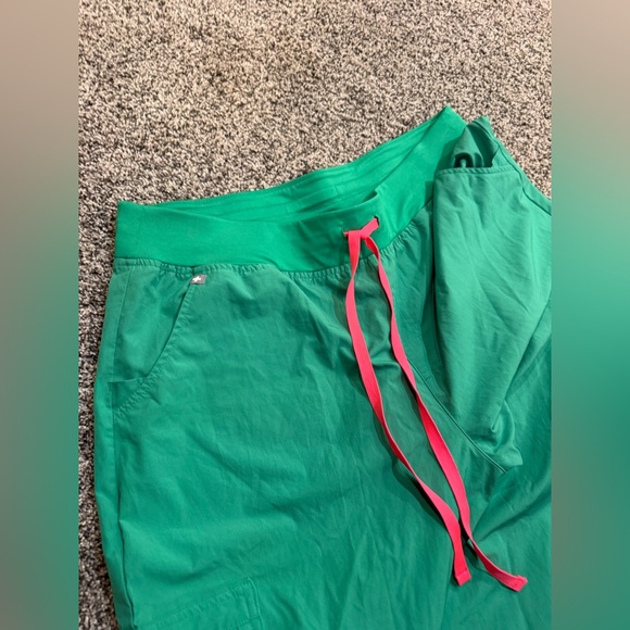 Figs joggers - Picture 4 of 6